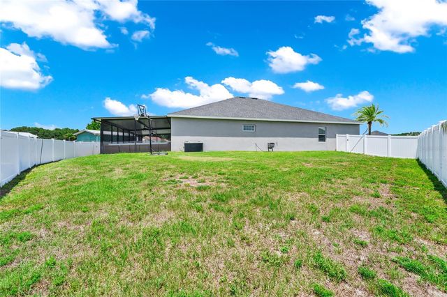 1061 SANDPIPER LOOP, Winter Haven, FL 33881