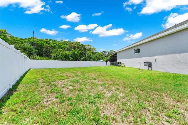 1061 SANDPIPER LOOP, Winter Haven, FL 33881