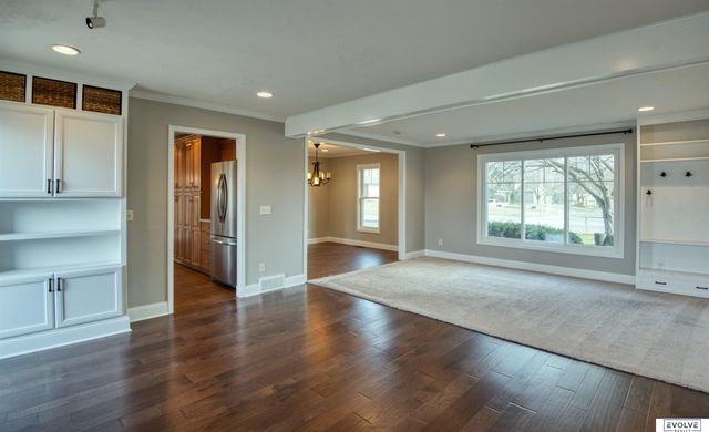 4380 S 152 Circle, Omaha, NE 68137