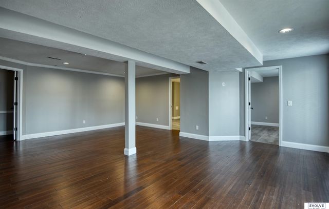 4380 S 152 Circle, Omaha, NE 68137