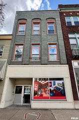 1608 2ND Avenue, Rock Island, IL 61265