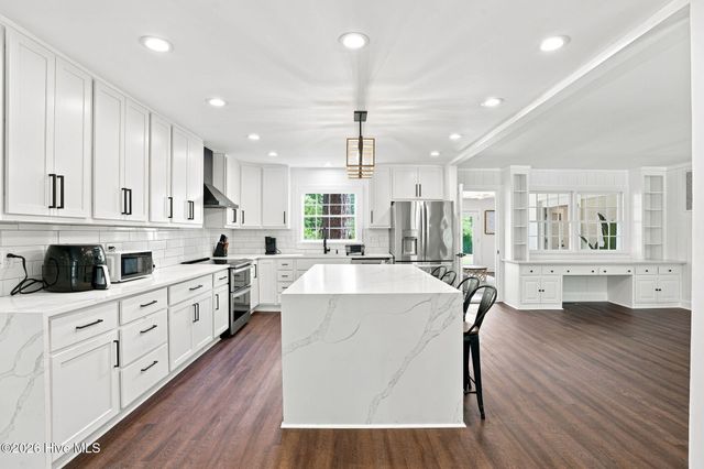 909 Parkside Drive NW, Wilson, NC 27896
