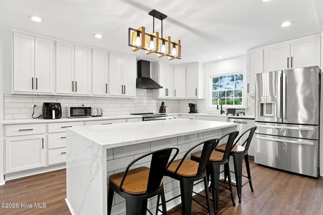 909 Parkside Drive NW, Wilson, NC 27896