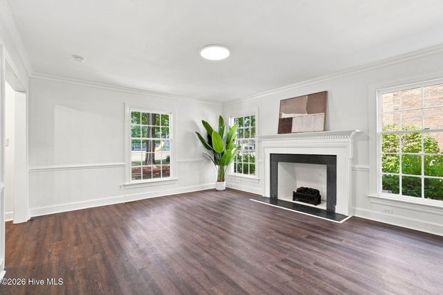 909 Parkside Drive NW, Wilson, NC 27896