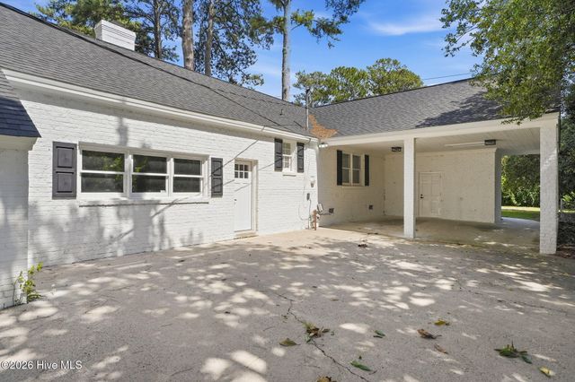 909 Parkside Drive NW, Wilson, NC 27896