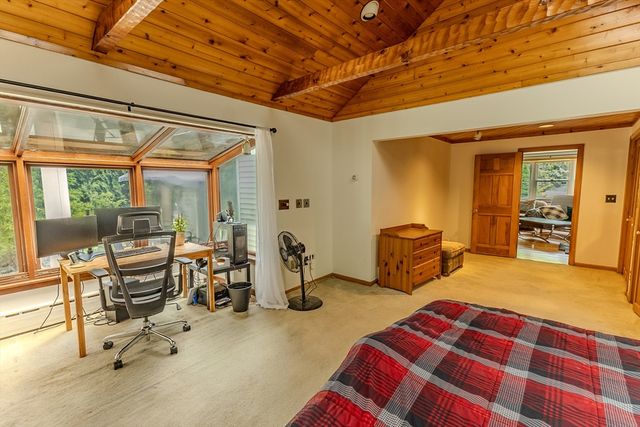 68 Davis Rd., Westport, MA 02790
