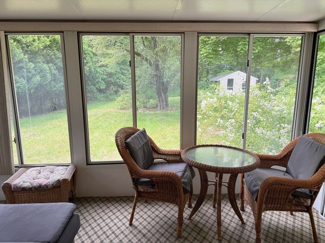 68 Davis Rd., Westport, MA 02790