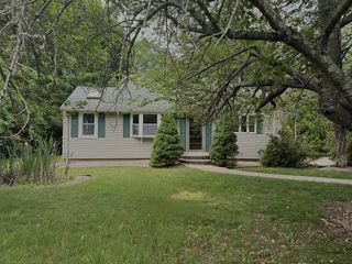 68 Davis Rd., Westport, MA 02790