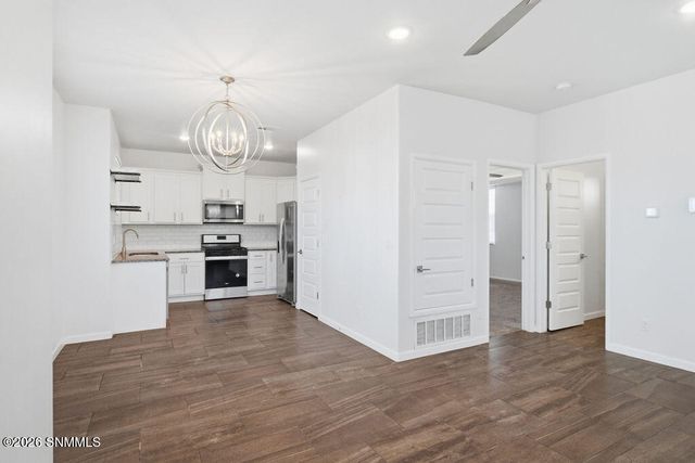 2005 E Villa Napoli Loop, Las Cruces, NM 88011
