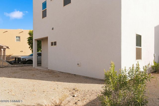 2005 E Villa Napoli Loop, Las Cruces, NM 88011