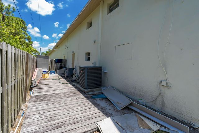 1003-1013 SE Holbrook Court 1003-1013, Port St. Lucie, FL 34952