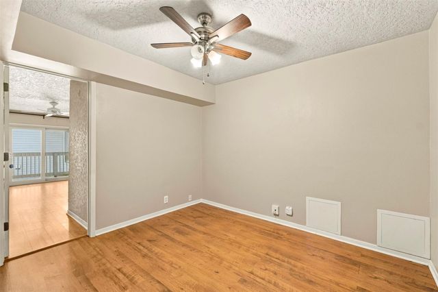 1646 Prairie Mark Lane, Houston, TX 77077
