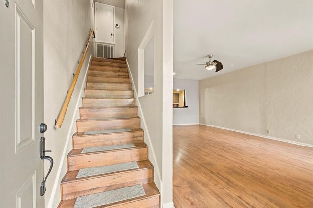 1646 Prairie Mark Lane, Houston, TX 77077
