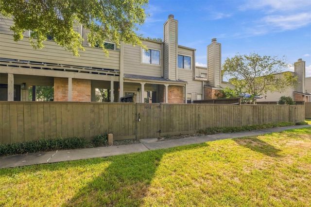 1646 Prairie Mark Lane, Houston, TX 77077