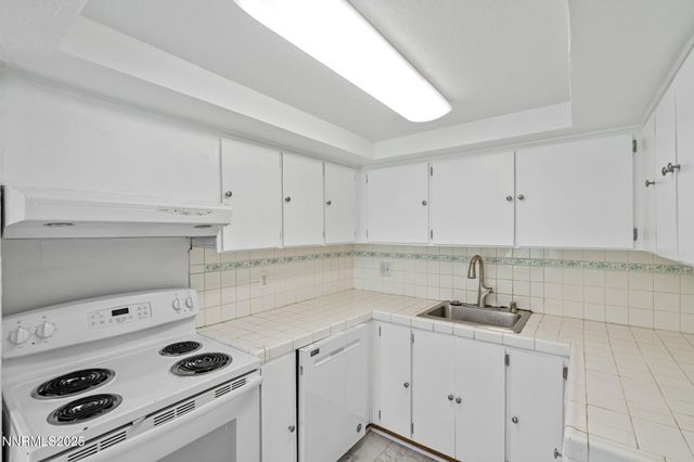 1889 Merchant Street, Sparks, NV 89431