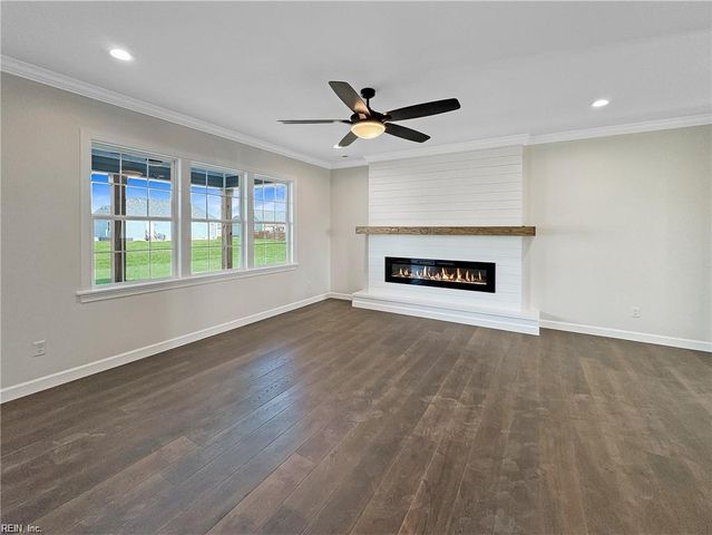 103 Yawl ST, Elizabeth City, NC 27909