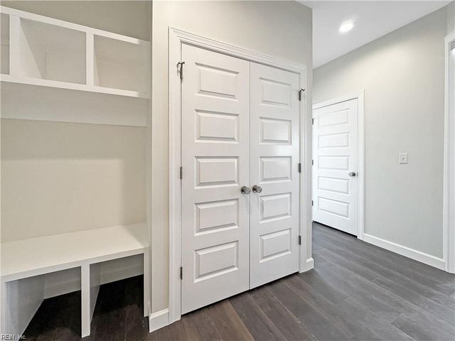 103 Yawl ST, Elizabeth City, NC 27909