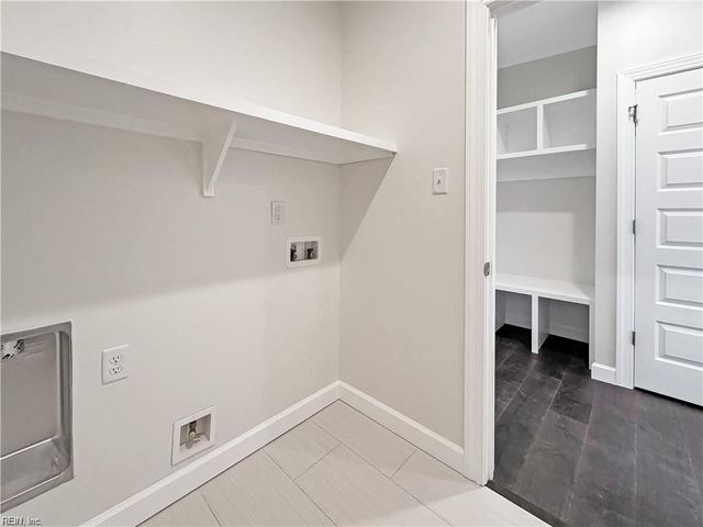 103 Yawl ST, Elizabeth City, NC 27909