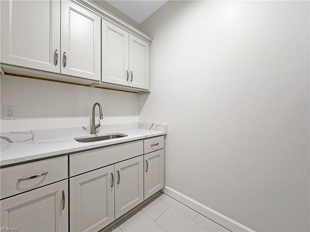 103 Yawl ST, Elizabeth City, NC 27909