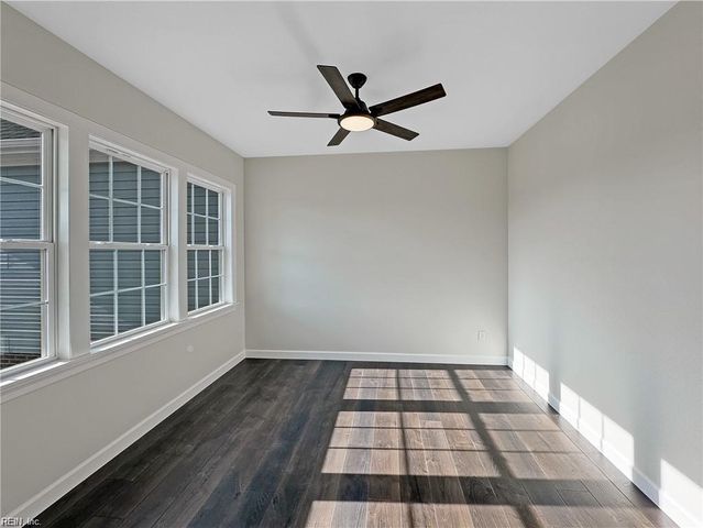 103 Yawl ST, Elizabeth City, NC 27909