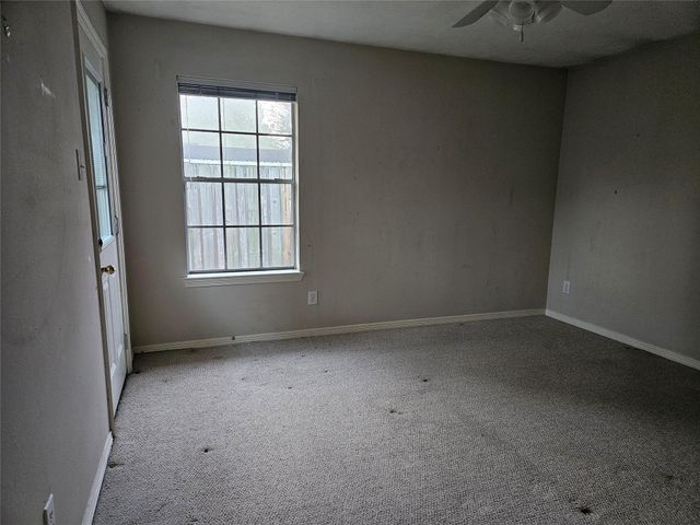 1110 Ivy Avenue, Deer Park, TX 77536