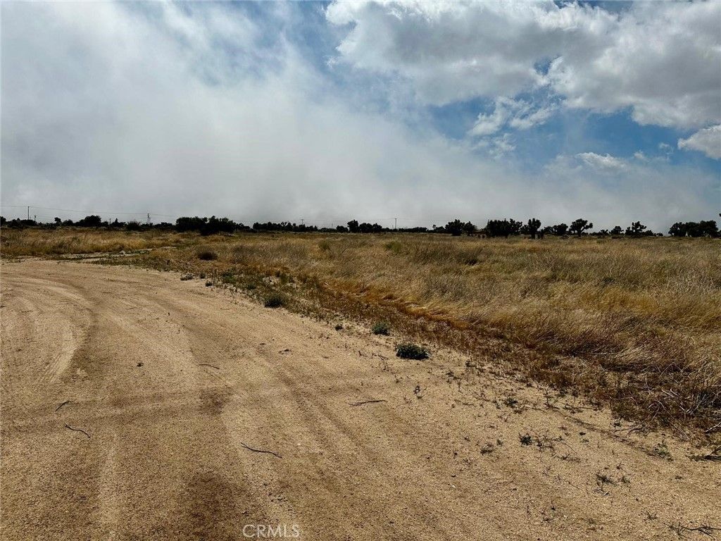 0 Tumbleweed Rd., Phelan, CA 92371