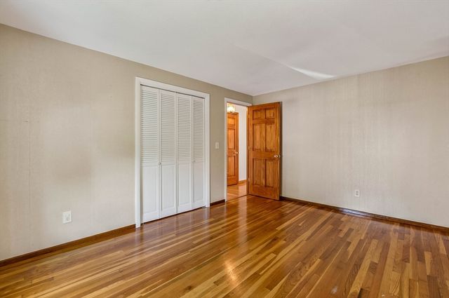 21 Cardosi Court, Pawtucket, RI 02861