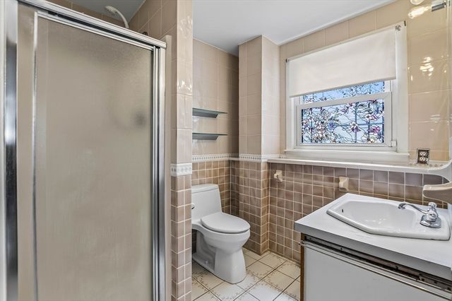 21 Cardosi Court, Pawtucket, RI 02861