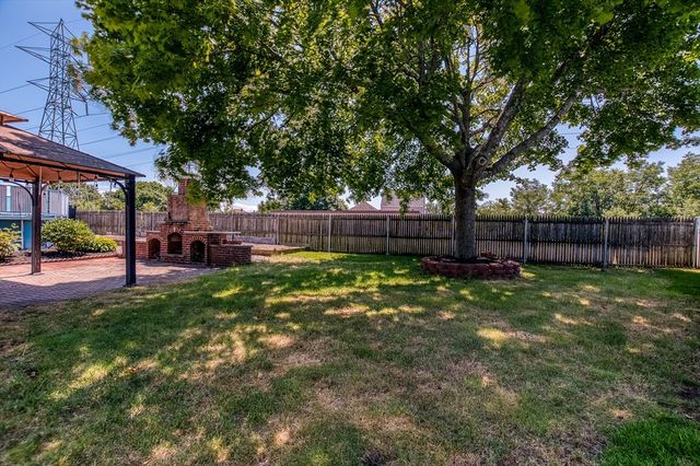 21 Cardosi Court, Pawtucket, RI 02861