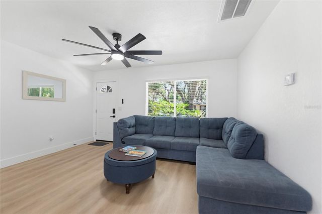 1275 PALM STREET, Clearwater, FL 33755