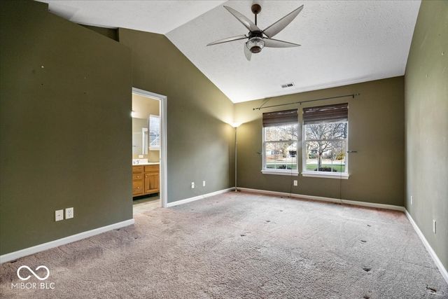 6513 Abby Lane, Zionsville, IN 46077