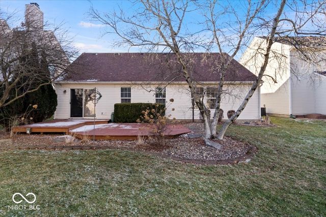 6513 Abby Lane, Zionsville, IN 46077