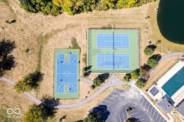 6513 Abby Lane, Zionsville, IN 46077