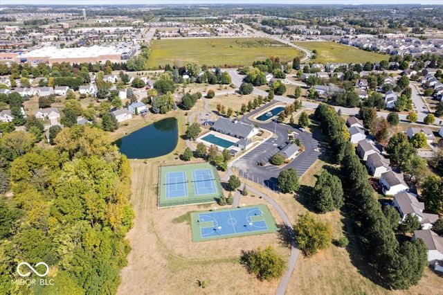 6513 Abby Lane, Zionsville, IN 46077