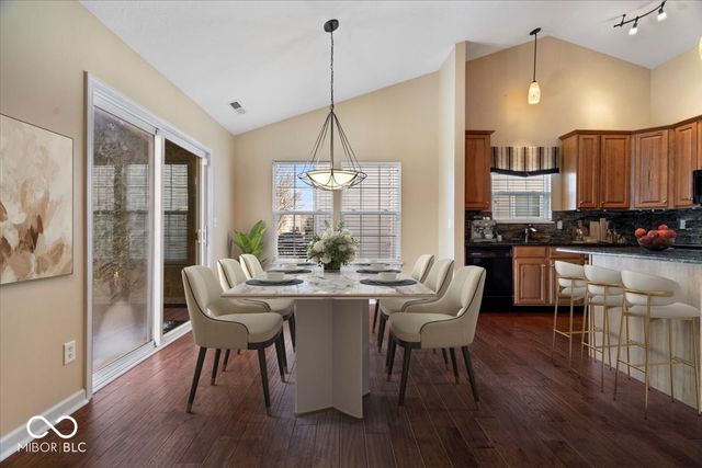 6513 Abby Lane, Zionsville, IN 46077