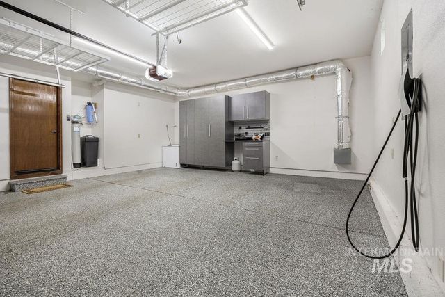 253 E Wexford Ln, Eagle, ID 83616