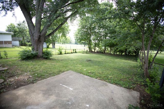 101 Highridge Court, Franklin, OH 45005