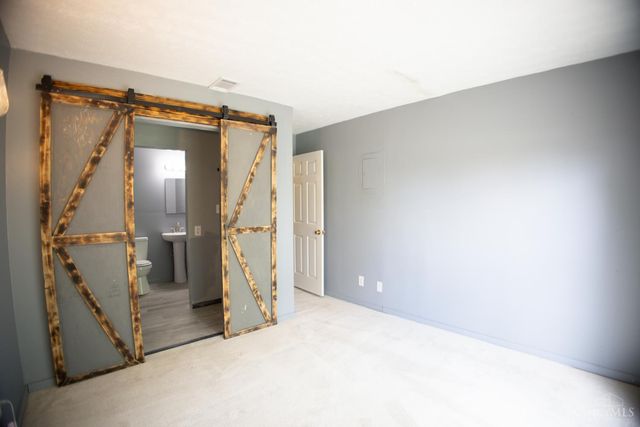 101 Highridge Court, Franklin, OH 45005