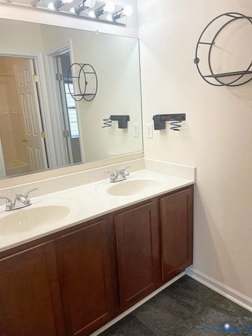 818 N 24th St, Richmond, VA 23223