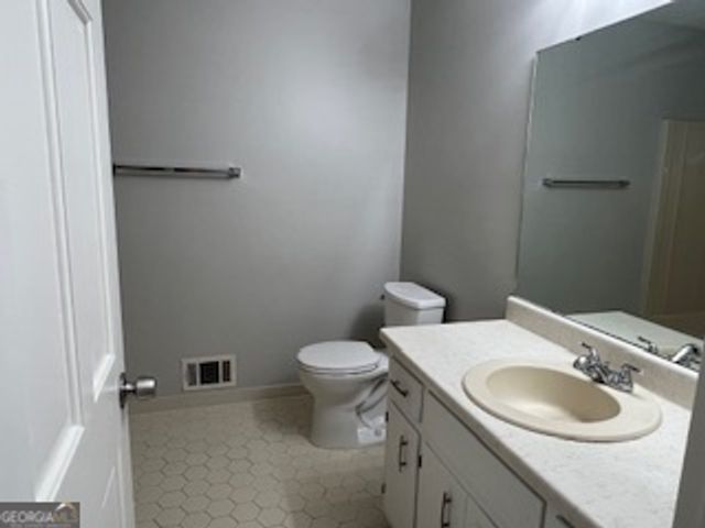 37 Orchard Road, Rex, GA 30273