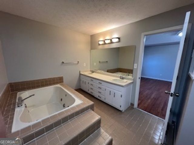 37 Orchard Road, Rex, GA 30273