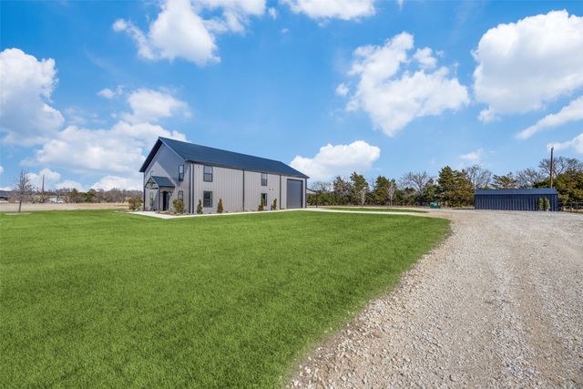 200 Kennedi Drive, Whitesboro, TX 76273