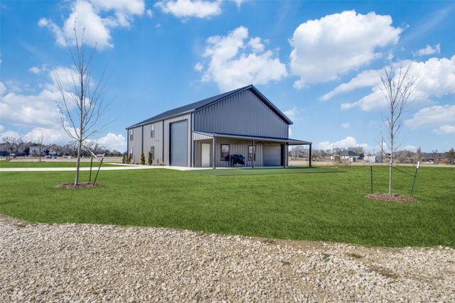 200 Kennedi Drive, Whitesboro, TX 76273