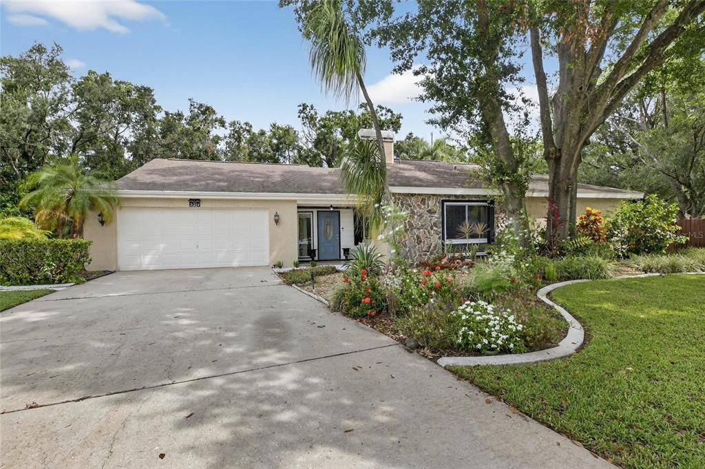 3211 TARABROOK DRIVE, Tampa, FL 33618