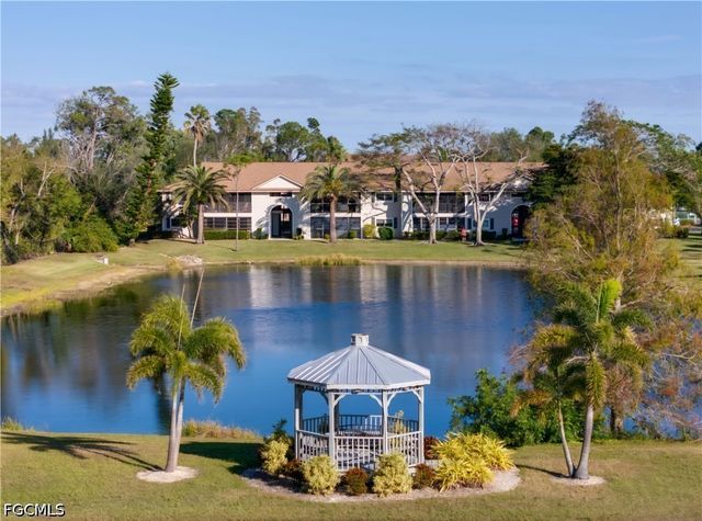 8171 S Woods CIR 8, Fort Myers, FL 33919