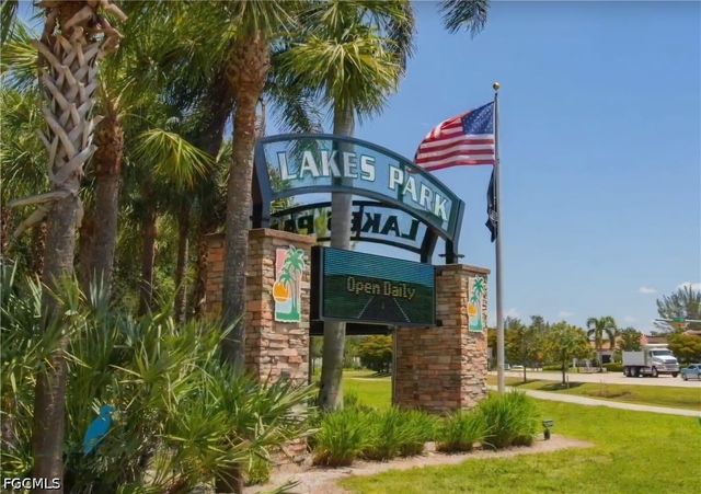 8171 S Woods CIR 8, Fort Myers, FL 33919