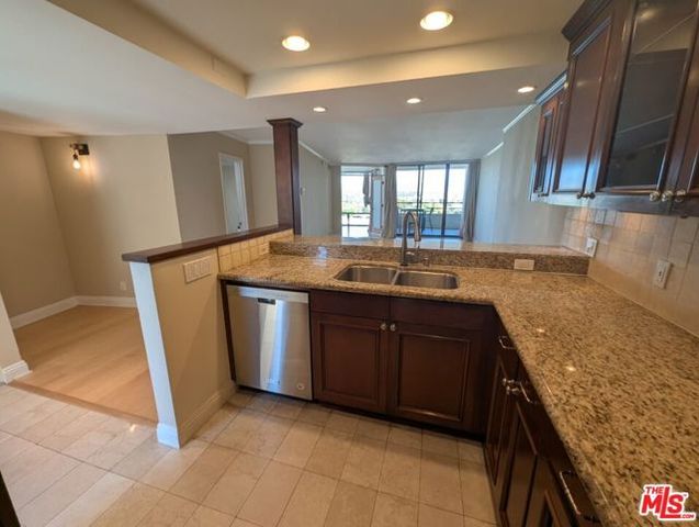 4337 Marina City Dr 543, Marina Del Rey, CA 90292