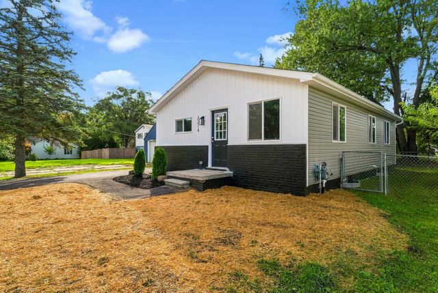 2214 Kosta Street, Burton, MI 48529