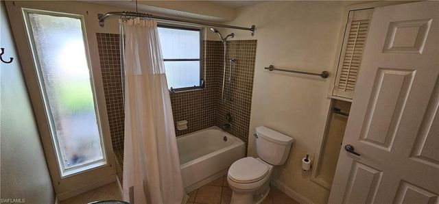 1802 Lakeview BLVD, North Fort Myers, FL 33903