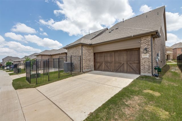 8220 Bethpage Drive, Mckinney, TX 75070